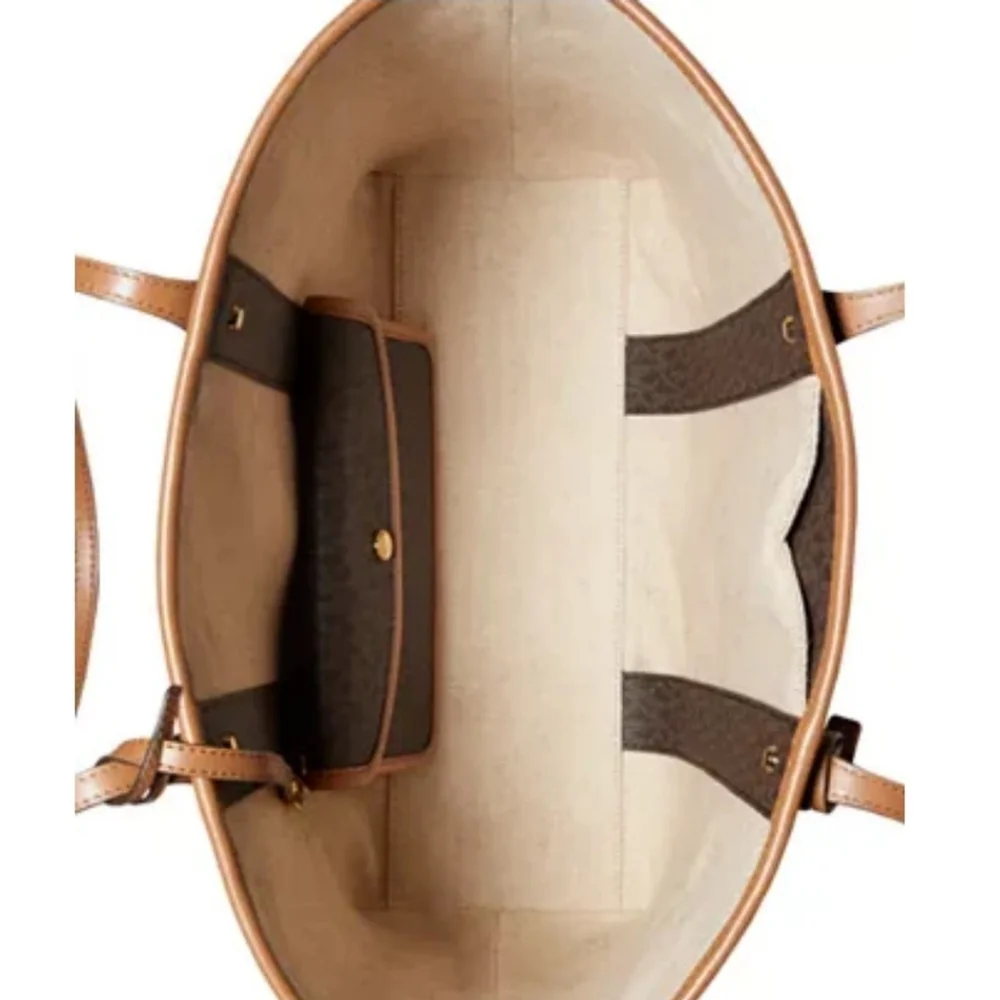 Micheal Kors Eva Leather Tote W/Pouch EUC - Picture 4 of 16